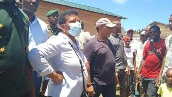 Imagem de Familiares pedem a libertação dos 14 pescadores São-tomenses detidos no Gabão