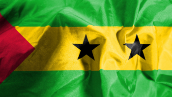 Imagem de Enfermeiros e técnicos da saúde são-tomense preparam greve