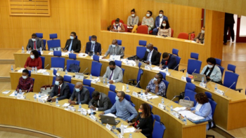 Imagem de Parlamento de Cabo Verde debate políticas de rendimento e preços