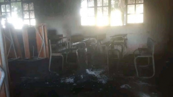 Imagem de Grupo incendeia Escola Primária de Murupelane onde se repetem eleições