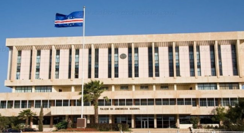 Imagem de Parlamento cabo-verdiano debate saúde e desenvolvimento