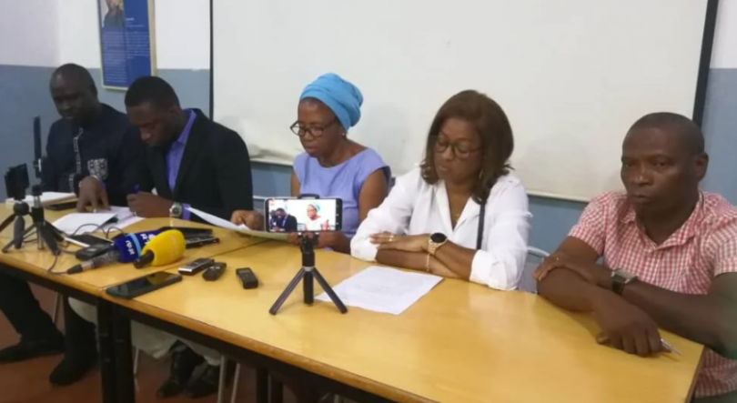 Imagem de Familiares pedem a libertação imediata de ex-governantes