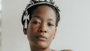 Imagem de Ngalila Sofê de Lenna Bahule estreia na RDP África