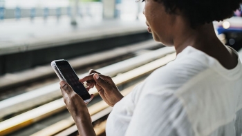 Imagem de Moçambique: Sociedade civil suspende protestos contra preço das comunicações