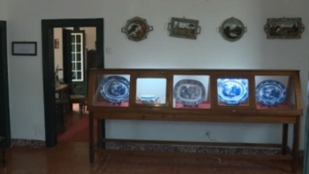 Imagem de São Tomé e Príncipe reativa Rádio Porto Controle após 40 anos