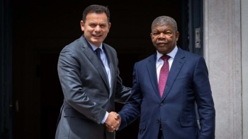 Imagem de Montenegro inicia visita oficial a Angola e encontra-se hoje com Presidente João Lourenço