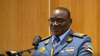 Imagem de Polícia moçambicana apela à colaboração para garantir segurança eleitoral