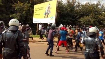 Imagem de Guiné-Bissau: Cidadãos apresentam queixa-crime e coligações planeiam manifestação