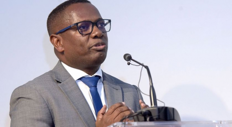 Imagem de Cabo Verde debate Orçamento-2025 com alerta para limite de endividamento