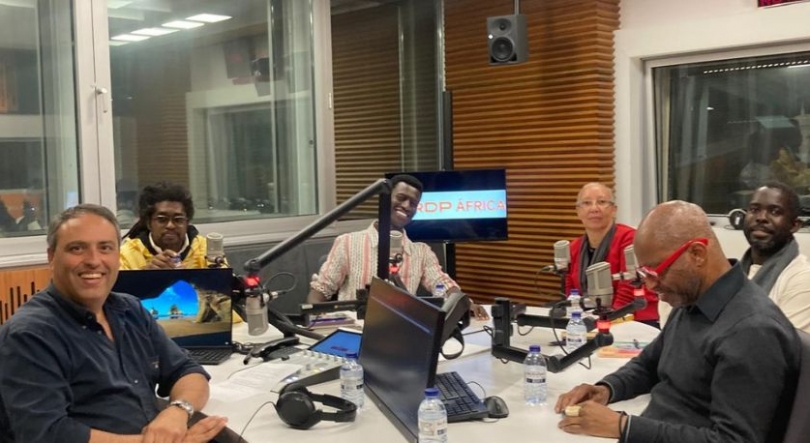 Imagem de Lançamento do site da 1ª Bienal MoAC Biss