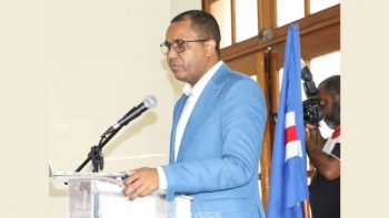 Imagem de Cabo Verde: Plano de Carreira Docente aprovado com melhorias salariais 