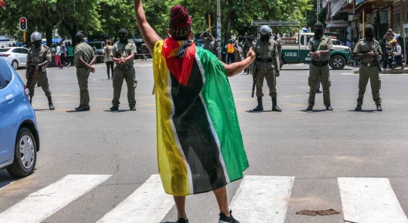 Imagem de Moçambique: “O partido que apoia o Presidente oficial está a desaparecer” – analista