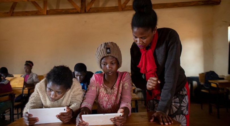 Imagem de Moçambique: Terrorismo e clima impedem milhares de alunos de retomar aulas