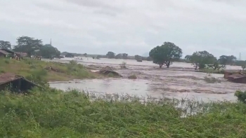 Imagem de Tempestade Jude causa morte e destruição em Moçambique – Governo