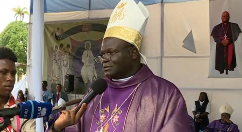 Imagem de PM são-tomense reforça parceria com igrejas