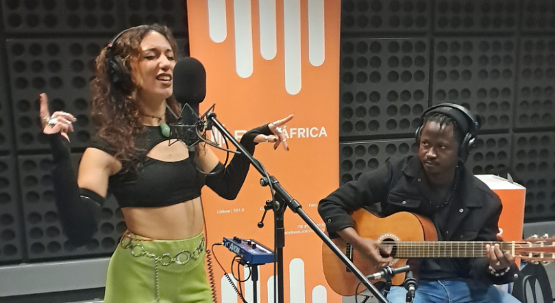 Imagem de Juliata Cohen em Acústico RDP África