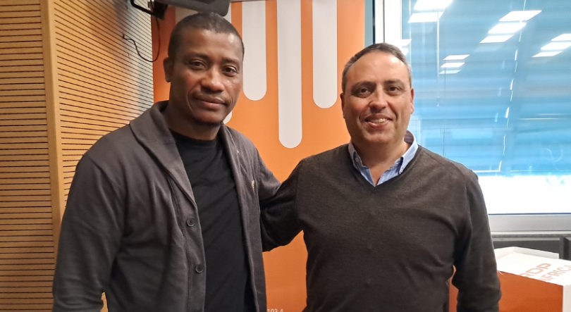 Imagem de Tcheka – entrevista na RDP África – Música sem espinhas