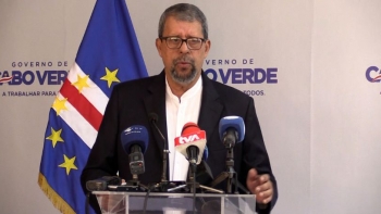 Imagem de Governo cabo-verdiano reforça telemedicina e reintegra médicas no SNS