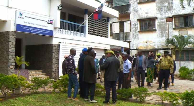 Imagem de Moçambique: Guerrilheiros da Renamo mantêm ocupação à sede nacional do partido