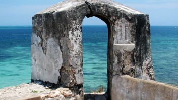 Imagem de Erosão ameaça existência da Ilha de Moçambique