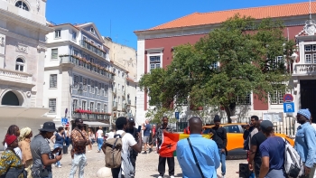 Imagem de Governo guineense responde com violência e detenções a uma manifestação