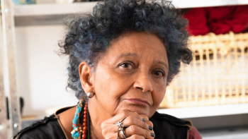 Imagem de Sónia Gomes apresenta primeira exposição individual em Portugal