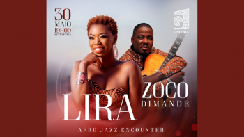 Imagem de Lira e Zoco Dimande no palco do Galeria em Maputo