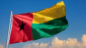 Imagem de Meia centena de guineenses estão retidos no Irão