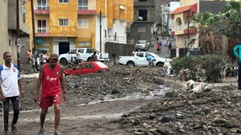 Imagem de São Vicente realoja 14 famílias cabo-verdianas afetadas pela tempestade Erin