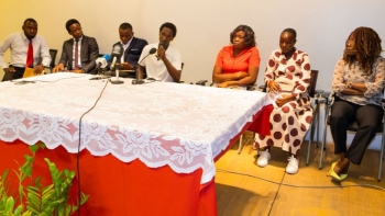 Imagem de Regime angolano acusado de ser repressivo e policial