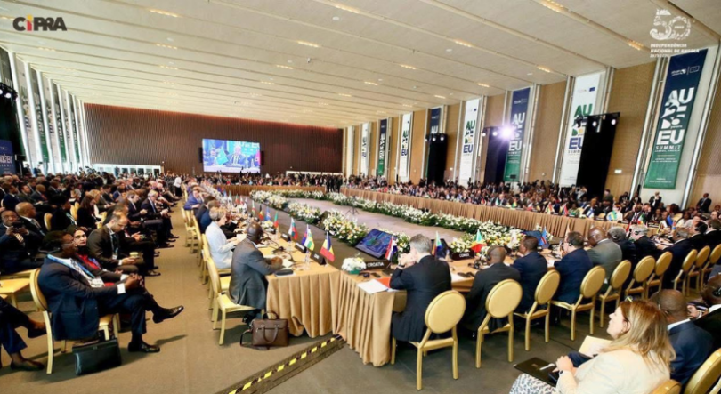 Imagem de União Europeia e União Africana fecham em Luanda documento final da 7.ª Cimeira