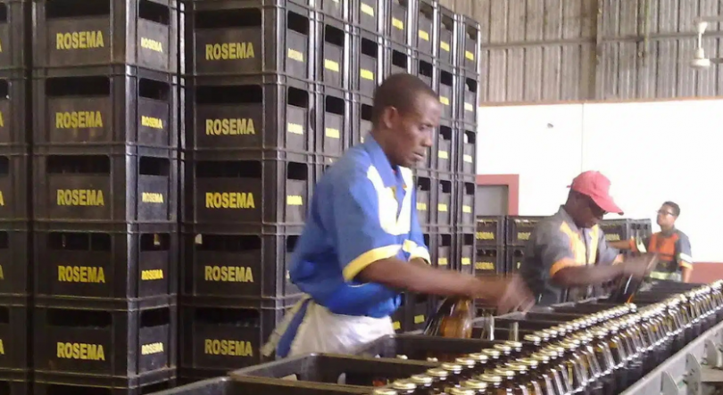 Imagem de Ministro das Finanças de São Tomé e Príncipe nega perseguição na penhora da cervejeira Rosema