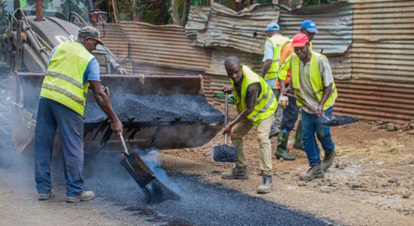 Imagem de Retomadas hoje as obras de reabilitação da estrada entre Bobô-Forro e Desejada, em São Tomé