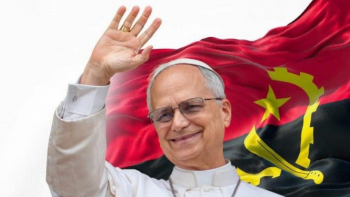 Imagem de Papa Leão XIV em Angola amanhã