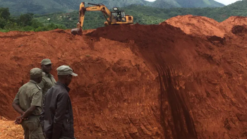 Imagem de São pelo menos 10 os mortos no desabamento de uma mina em Manica