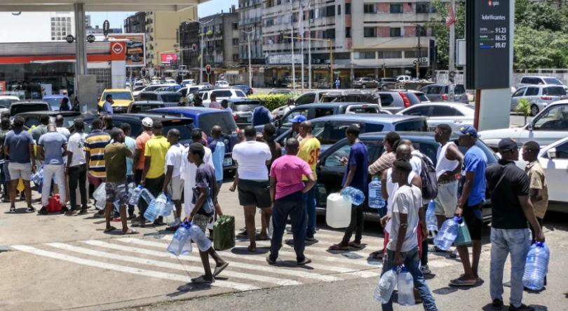 Imagem de A crise dos combustíveis em Moçambique pode ficar resolvida nas próximas 2 semanas