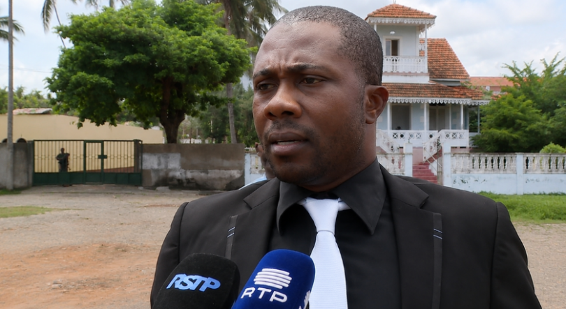 Imagem de Acusações de Miques Bonfim aos outros pré-candidatos às presidenciais são-tomenses