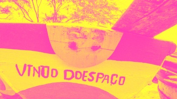 Imagem de Acácia Maior “Vindo do Espaço”- Artista da Semana RTP África