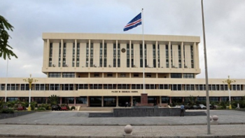 Imagem de Tomada de posse dos novos deputados em Cabo Verde
