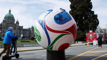 Imagem de Contagem decrescente para o início do maior Mundial de Futebol de sempre