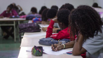 Imagem de Vai ser alargado o horário escolar na ilha do Sal