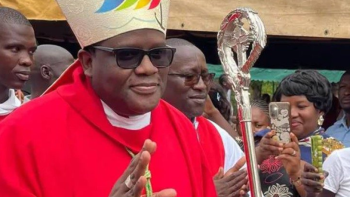 Imagem de Bispo de Bafatá reforça apelo ao diálogo e a uma aposta séria na paz e tolerância na Guiné-Bissau