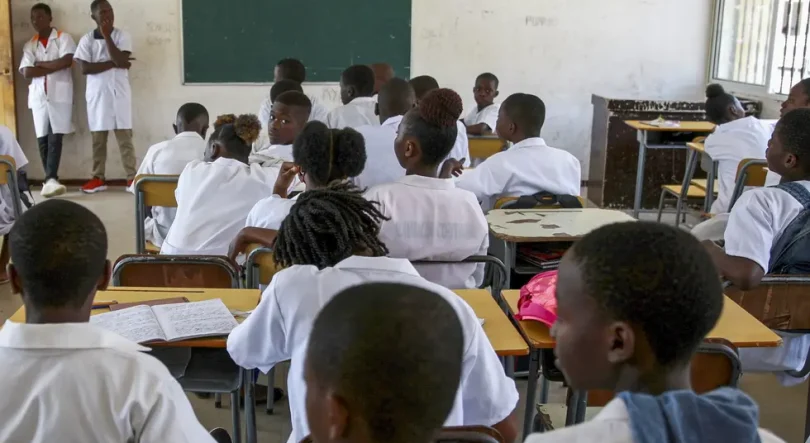 Imagem de Greve geral dos professores do ensino público em Angola