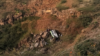 Imagem de Acidente no Fogo mata 25 pessoas. A maioria são crianças e adolescentes.