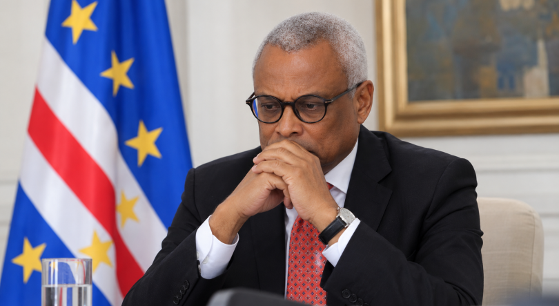 Imagem de Cabo Verde de luto. Multiplicam-se as reações ao acidente no Fogo