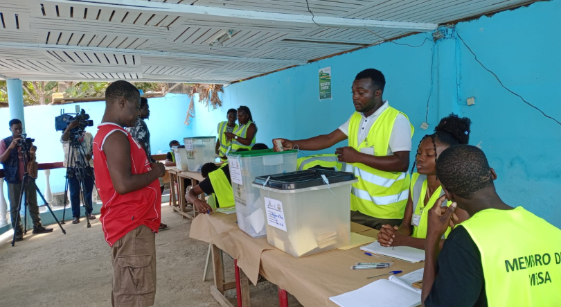 Imagem de Eleições em São Tomé e Príncipe. Assembleias de voto com pouca afluência