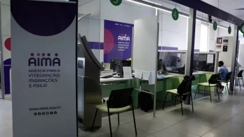 Imagem de Técnicos de Migração da AIMA em greve hoje para pedir aumentos e carreira técnica