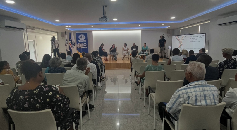 Imagem de Encontro de Escritores de Língua Portuguesa termina amanhã