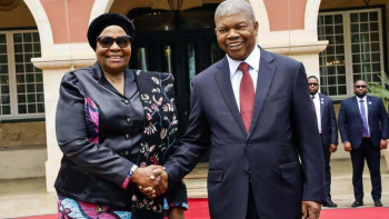 Imagem de A Presidente da Namíbia termina hoje uma visita a Angola